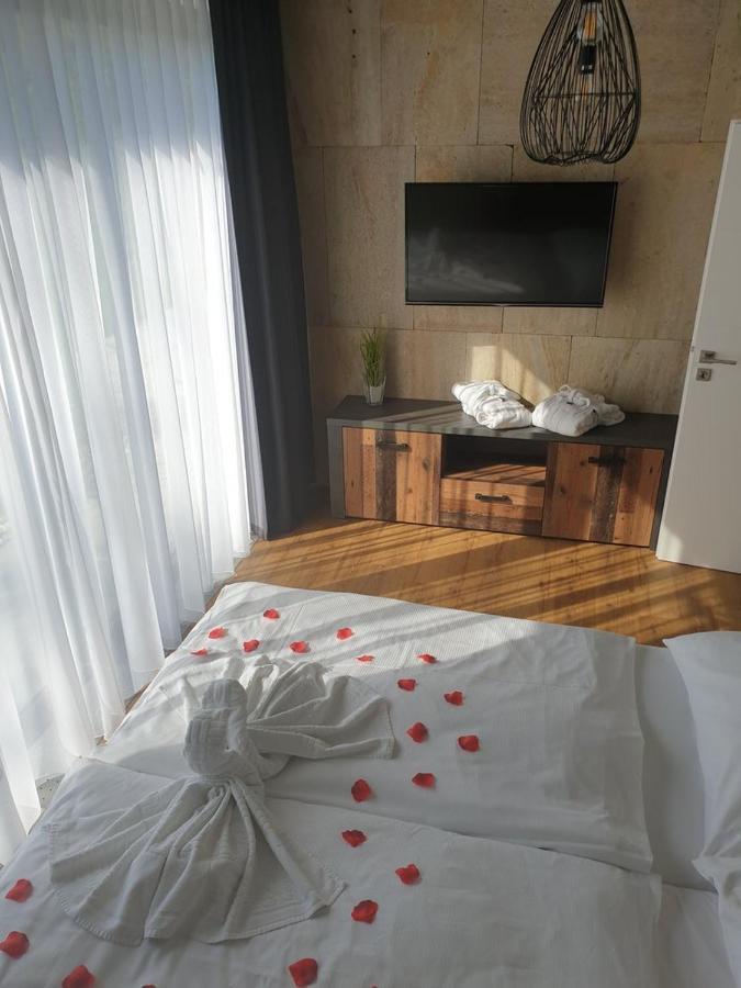 Ea Hotel Kraskov Stary Dvur Exterior photo