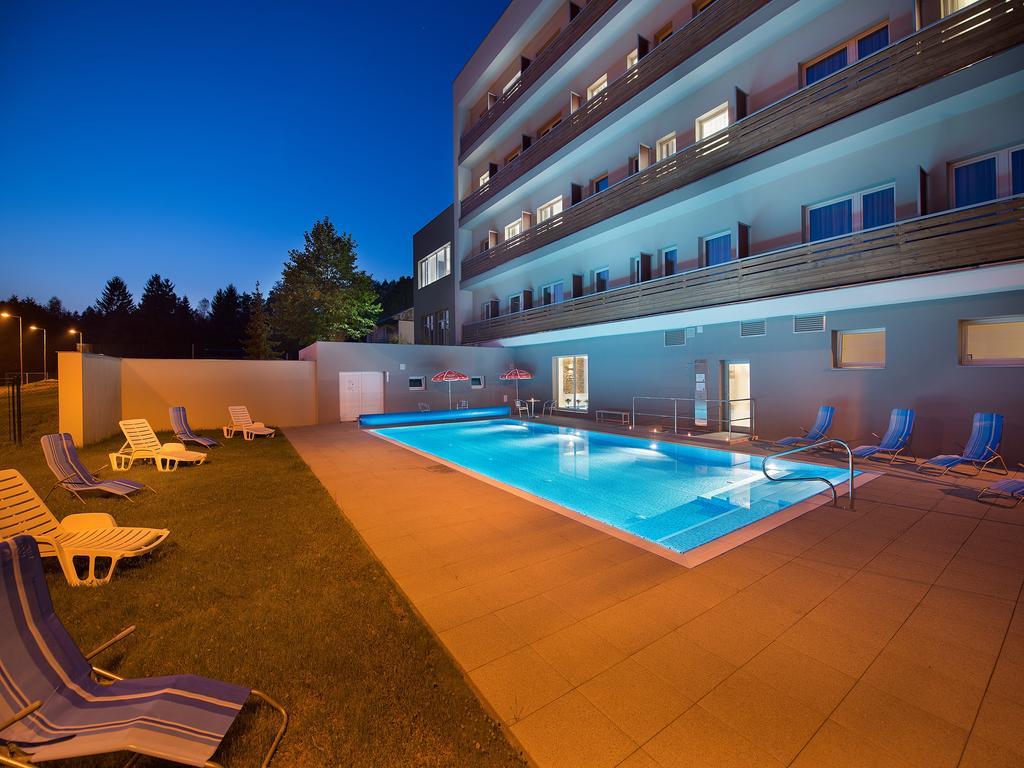 Ea Hotel Kraskov Stary Dvur Exterior photo