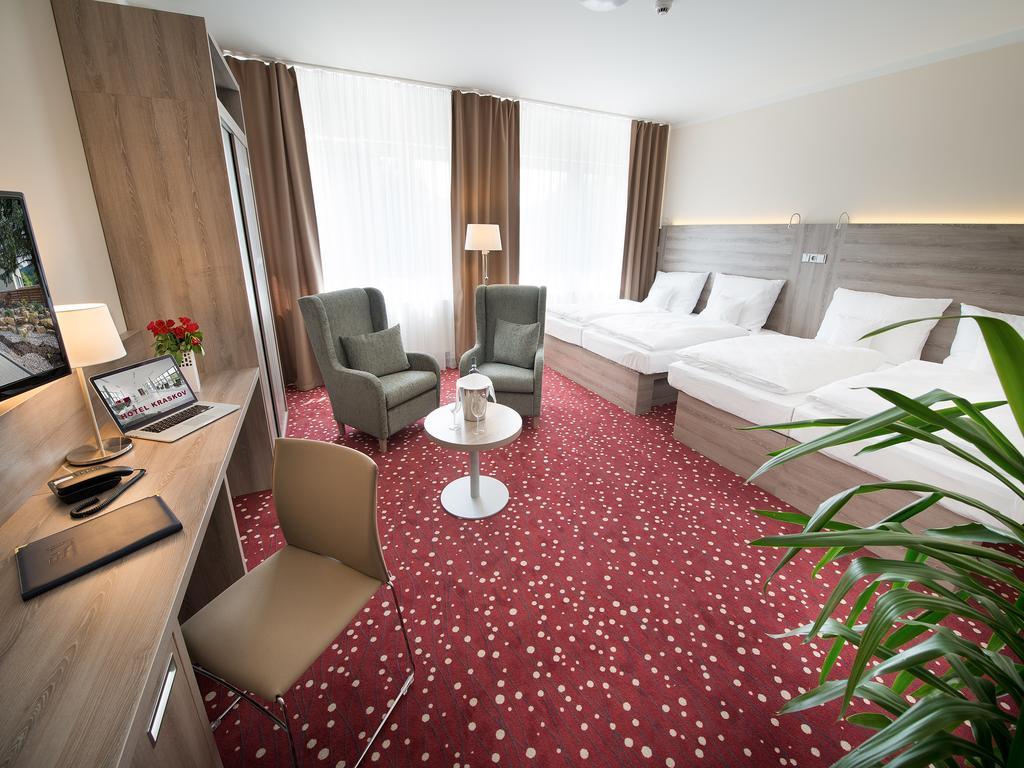 Ea Hotel Kraskov Stary Dvur Room photo